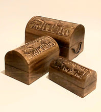 Load image into Gallery viewer, Wooden Box With Elephants Small 15x8x7cm Mango Wood Gift Box Jewellery Box Personal Treasure wooden Box or Storage Box Dome Shape