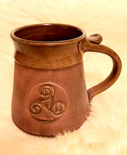 Load image into Gallery viewer, Celtic Mug Triskele Keltik Tankard 20oz Handmade Ceramic Pottery Beer Cider Coffee Cup Anniversary Christmas Present Collectible Unique Gift - Arts and Beauty Ltd
